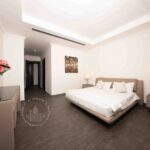 RP 2 1BDR + Office - All Balcony (3)