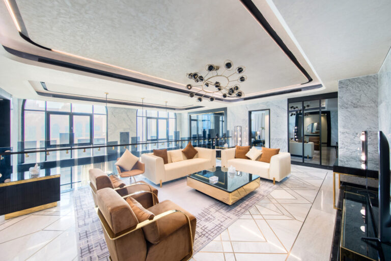 Penthouse 17 Paramount Residences Al Asmakh Real Estate GSTD0566 Rent in The Pearl
