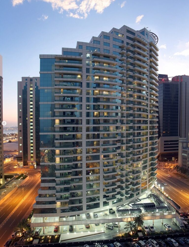 Screenshot 2024 11 17 115350 Rent in Westbay