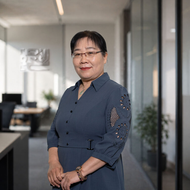 Lirong Dai