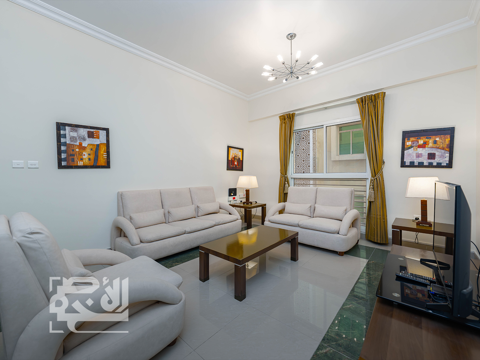 Modern Fully Furnished 1-BHK | Gym & Pool